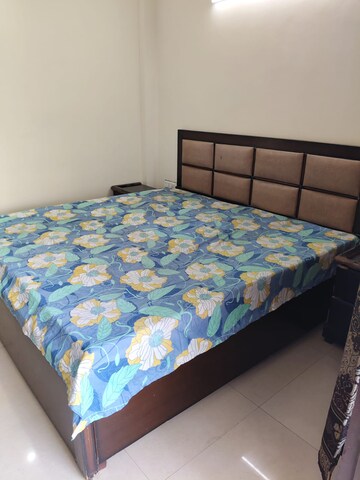 Bedroom in 1 BHK Builder Floor at Sector 45 – for Rent