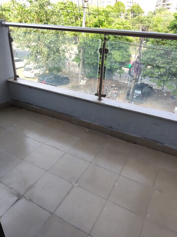 Balcony in 1 BHK Builder Floor at Sector 45 – for Rent