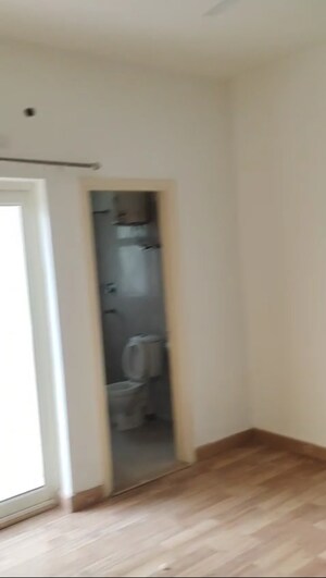 Room in 3 BHK Builder Floor at Lavender Floors, Sector 89 – for Sale