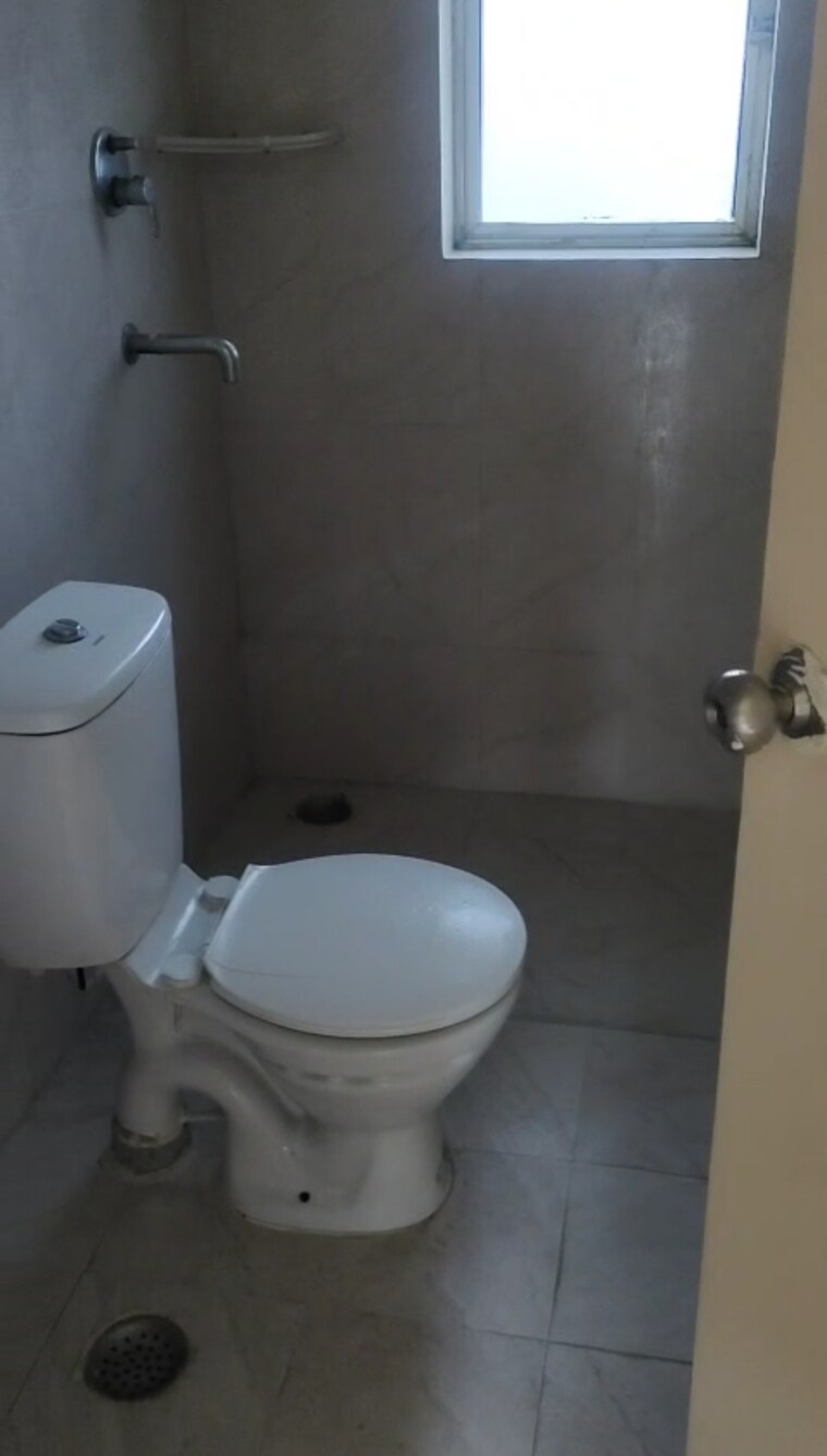 Bathroom, lavender-floors 3 Bedroom 260 Sq.Yd. Builder Floor In Sector 89 Faridabad 9001013