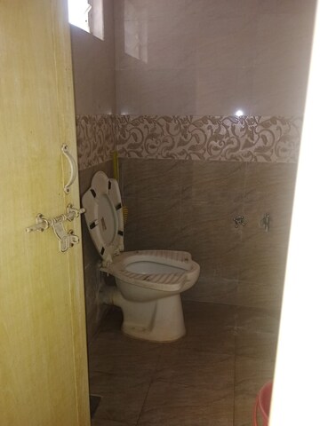 Bathroom in 2 BHK Apartment at Satellite – for Rent