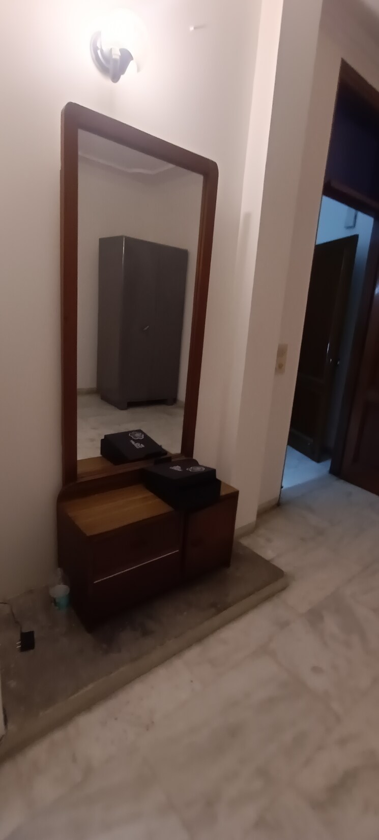 Living Room, kalkaji 1.5 Bedroom 630 Sq.Ft. Builder Floor In Kalkaji Delhi 9001020