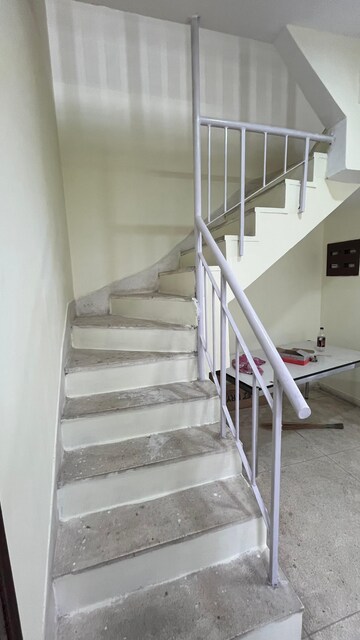 Staircase in 3 BHK Apartment at Sector 15 ii – for Rent
