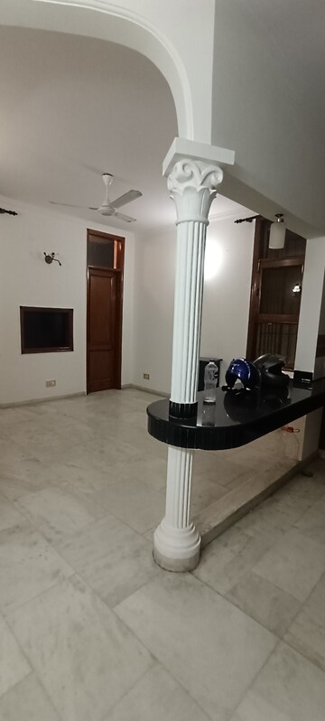 Kitchen in 1.5 BHK Builder Floor at Kalkaji – for Rent