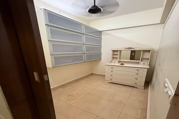 Bathroom in 4 BHK Apartment at The Wadhwa The Address Vista, Ghatkopar West – for Rent
