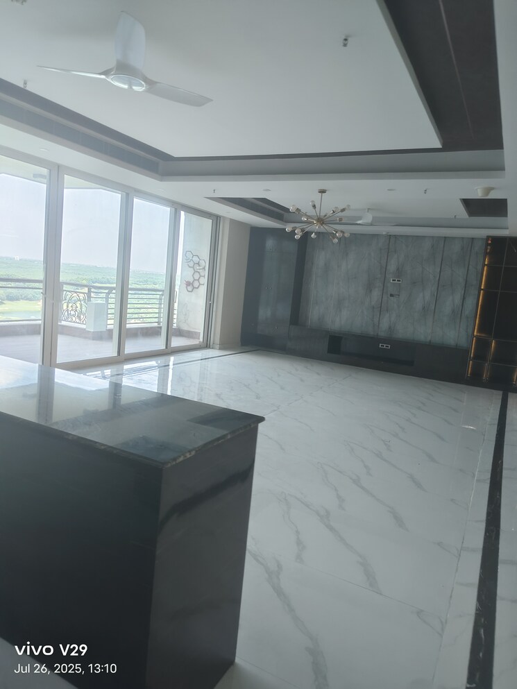 Kitchen, dlf-the-camellias 4 Bedroom 7400 Sq.Ft. Apartment In Sector 42 Gurgaon 9001054