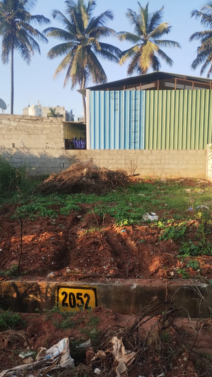 Plot For Sale in Plot 4265sft LakE-View 53