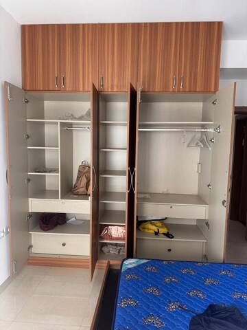 Furnished Amenities in 3 BHK Apartment at ATS Marigold, Sector 89a – for Rent