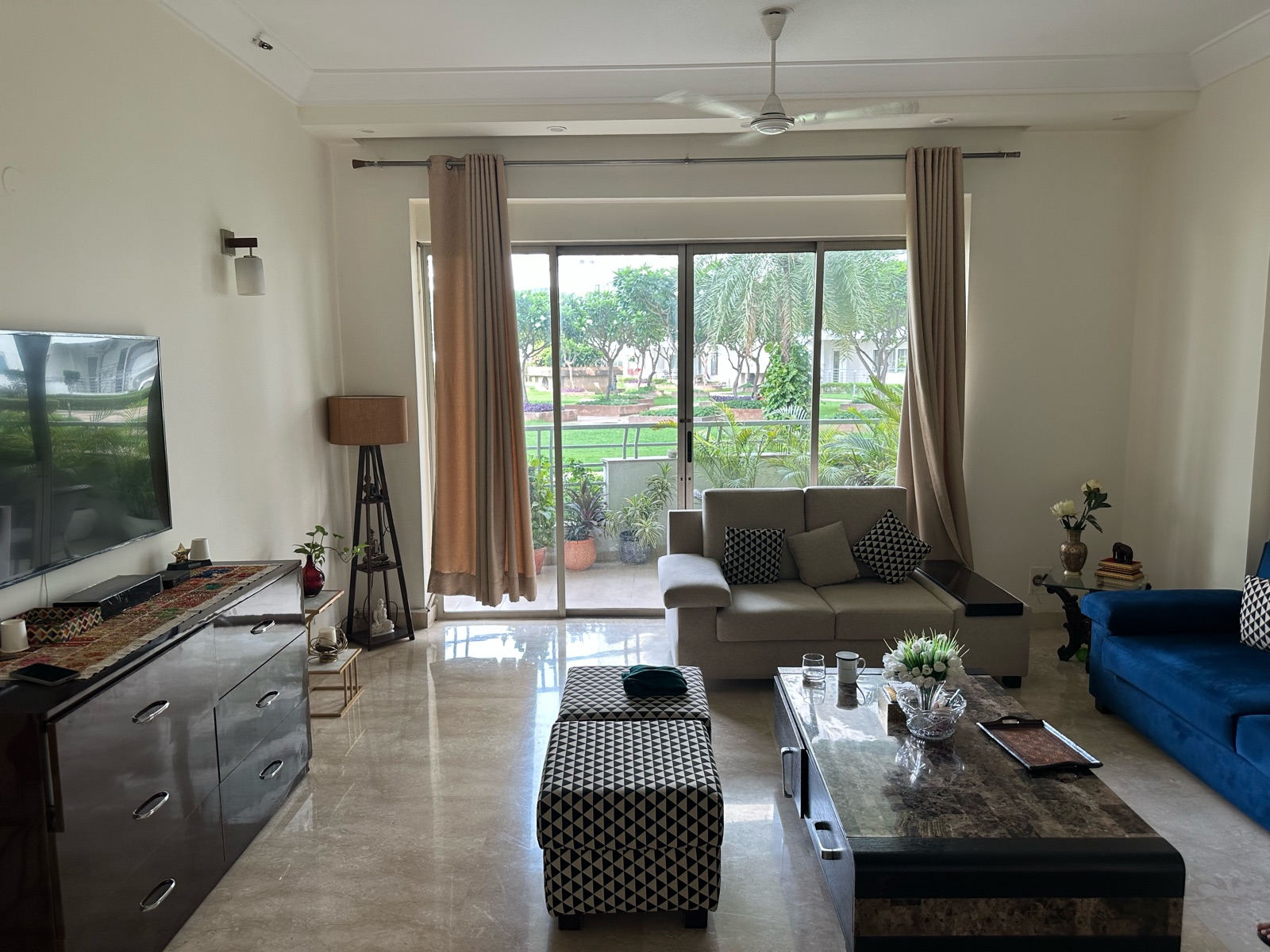 4 BHK 3390 Sq.Ft. Apartment in Parsvnath Exotica