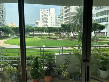 Balcony in 4 BHK Apartment at Parsvnath Exotica, Sector 53 – for Sale