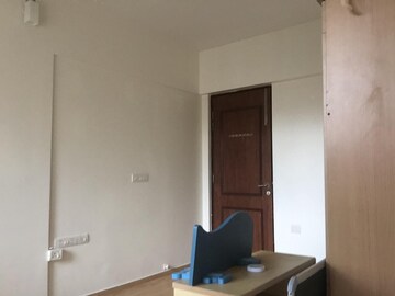 Furnished Amenities in 2 BHK Apartment at Hiranandani Estate Fiona, Ghodbunder Road – for Rent