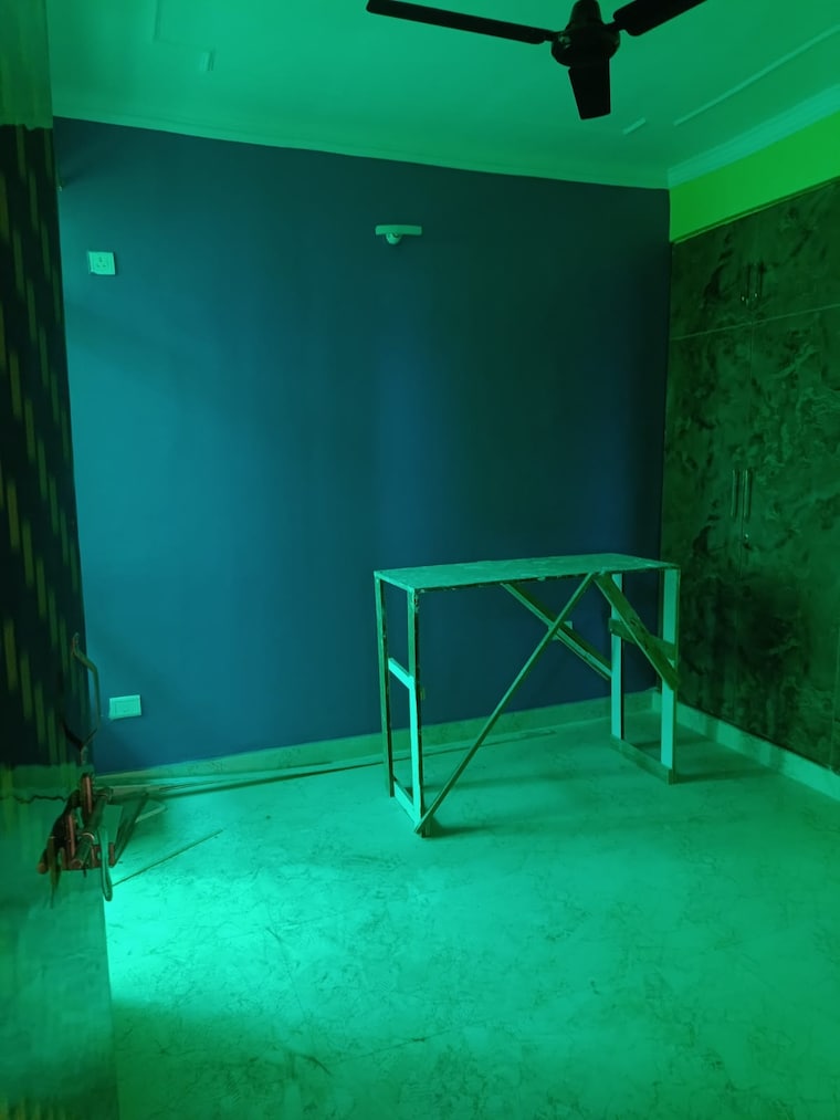 Room, vashisht-heights 3 Bedroom 751 Sq.Ft. Apartment In Sector 87 Faridabad 9001125