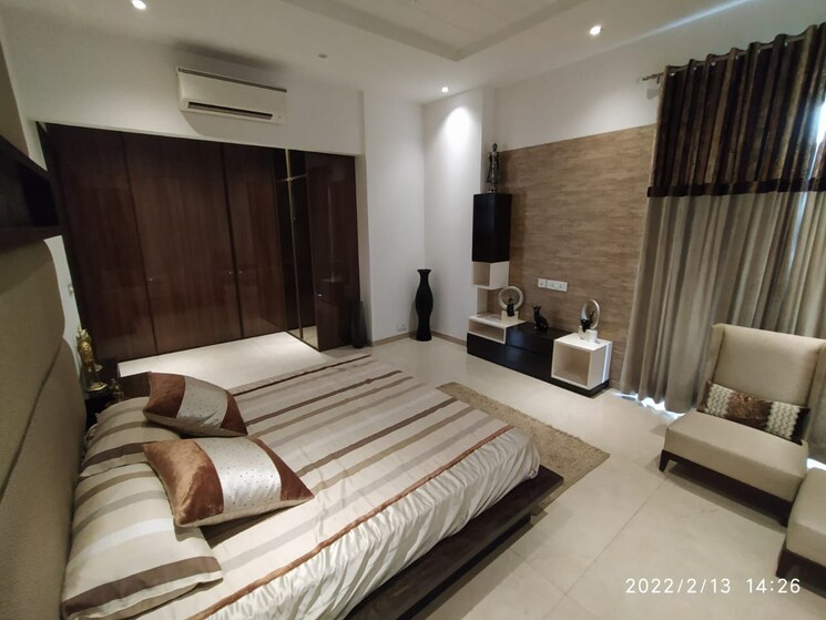 Bedroom, new industrial township 3 3 Bedroom 2000 Sq.Ft. Builder Floor In New Industrial Township 3 Faridabad 9001176