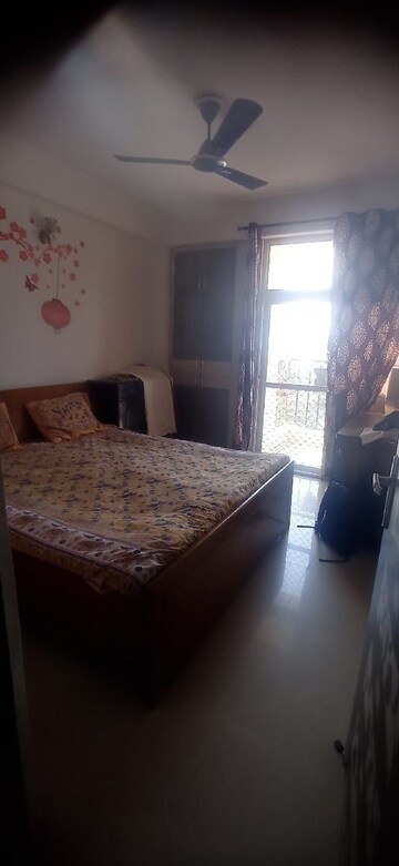 Living Room in 2 BHK Apartment at Panchsheel Greens, Sector 16 Greater Noida – for Sale