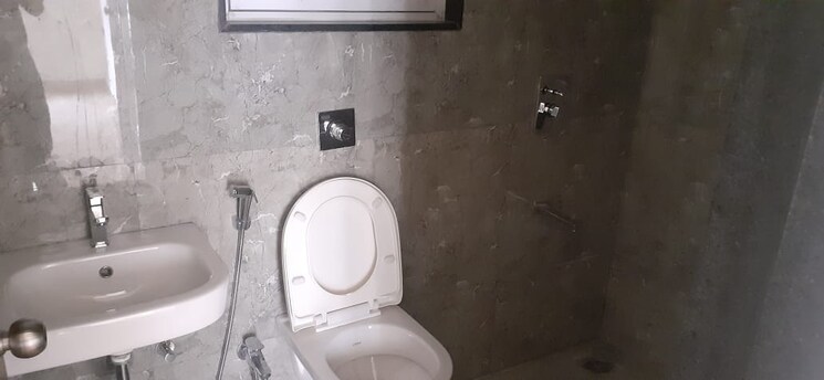 Bathroom, vtp-beaumonde 2 Bedroom 749 Sq.Ft. Apartment In Kharadi Pune 9001145