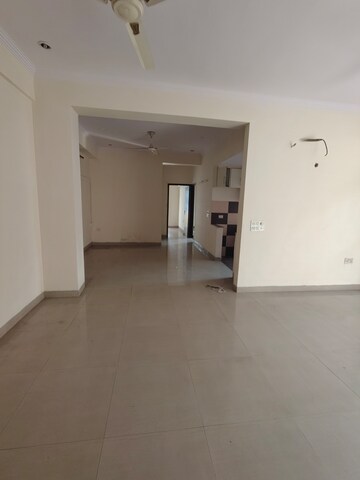 Bathroom in 3 BHK Apartment at Vaishali Sector 4 – for Sale