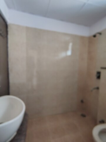 Room in 3 BHK Apartment at Vaishali Sector 4 – for Sale