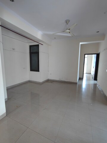 Bathroom in 3 BHK Apartment at Vaishali Sector 4 – for Sale