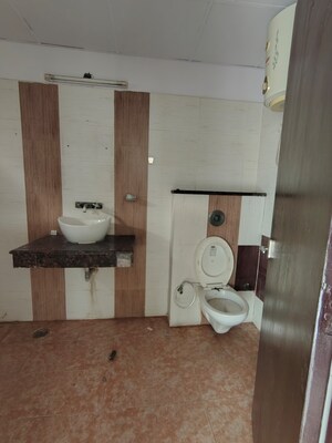 Bathroom in 3 BHK Apartment at Vaishali Sector 4 – for Sale