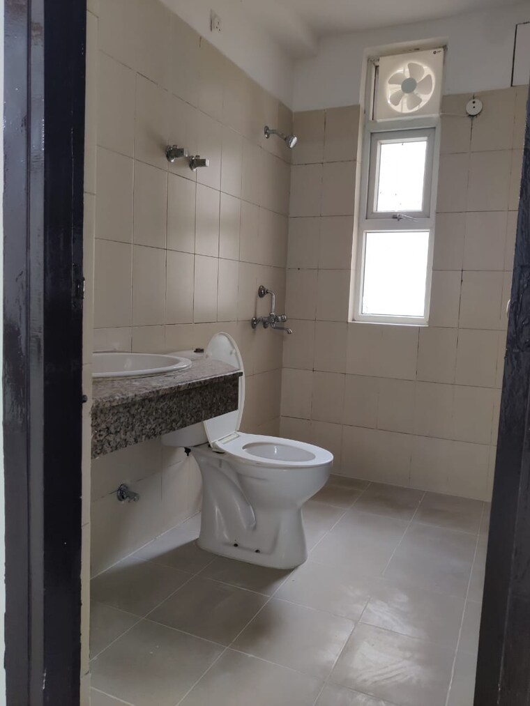 Bathroom, klj-greens 2 Bedroom 1279 Sq.Ft. Apartment In Sector 77 Faridabad 9001169
