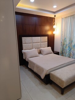 5 BHK + Pooja Room,Servant Room,Study Room,Extra Room Apartment For Sale in RPS Auria