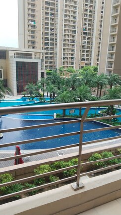 3 BHK + Extra Room Apartment For Sale in Panchsheel Greens II
