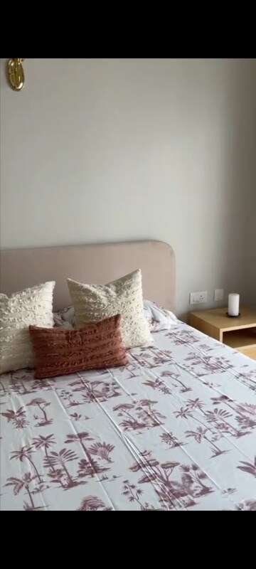 Bedroom in 1 BHK Apartment at Central Park 3 The Room, Sohna Sector 33 – for Rent