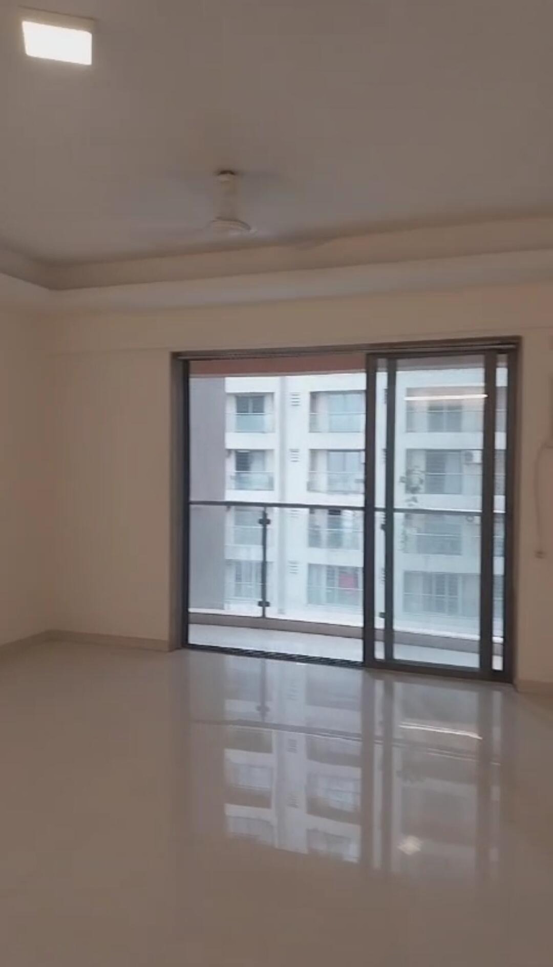 3 BHK + Extra Room Apartment For Rent in HDIL Metropolis Residences