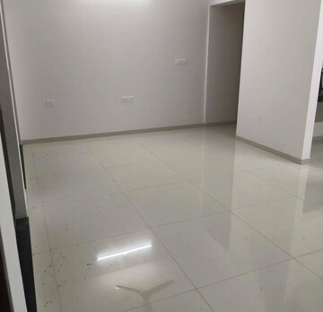 Room in 2 BHK Apartment at Shapoorji Pallonji Joyville Gurgaon, Sector 102 – for Rent