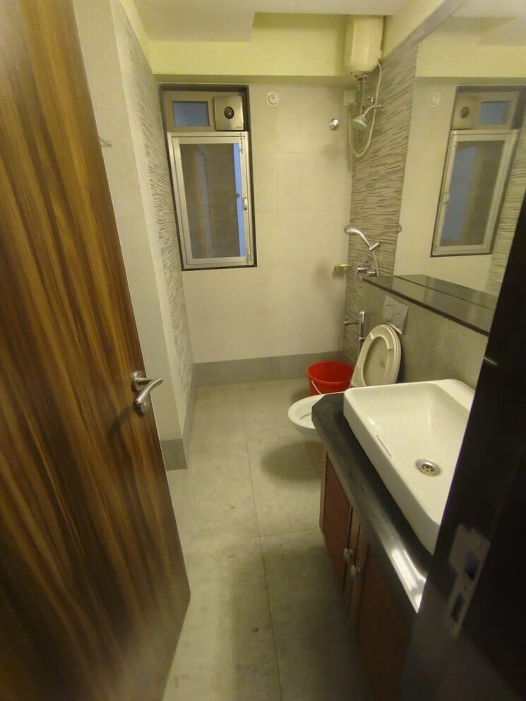 Bathroom, adani-group-western-heights 3 Bedroom 1190 Sq.Ft. Apartment In Andheri West Mumbai 9001234