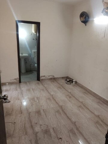 Room in 2 BHK Apartment at Pivotal Devaan, Sector 84 – for Sale