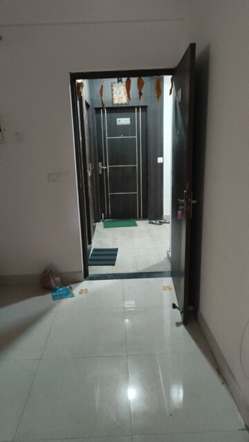 Bathroom in 2 BHK Apartment at Shree Vardhman Green Court, Sector 90 – for Rent