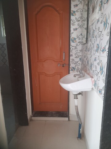 Bathroom in 1 BHK Builder Floor at Keshav Nagar – for Rent