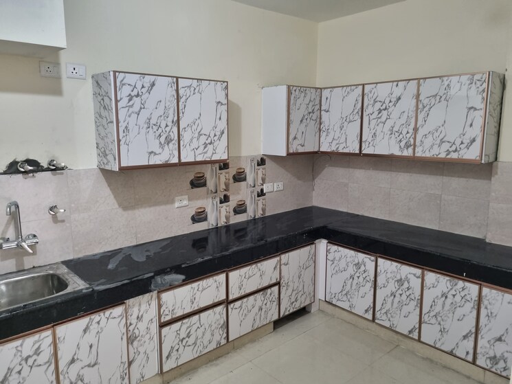Kitchen, sector 19b dwarka 3 Bedroom 1850 Sq.Ft. Apartment In Sector 19b Dwarka Delhi 9001342