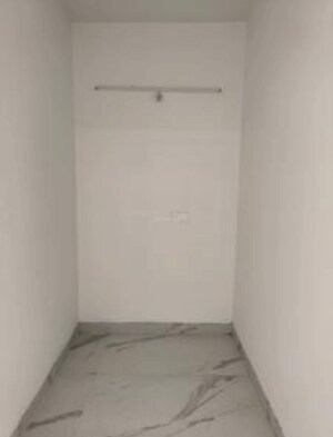 Room in 3.5 BHK Builder Floor at Smart World Gems, Sector 89 – for Sale