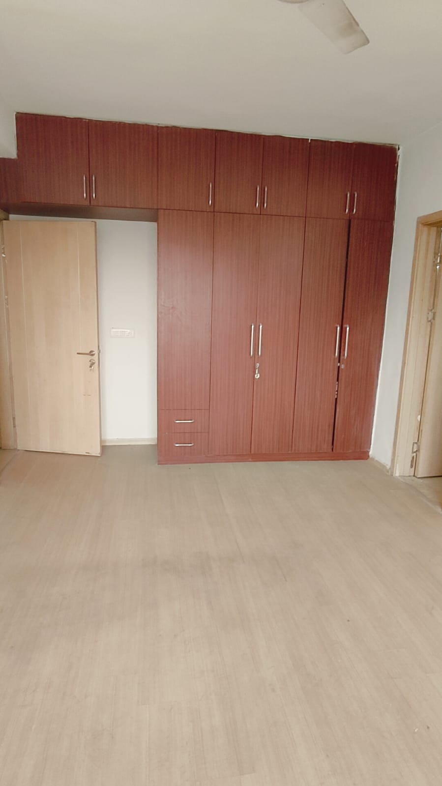 4 BHK Apartment For Sale in DLF New Town Heights II