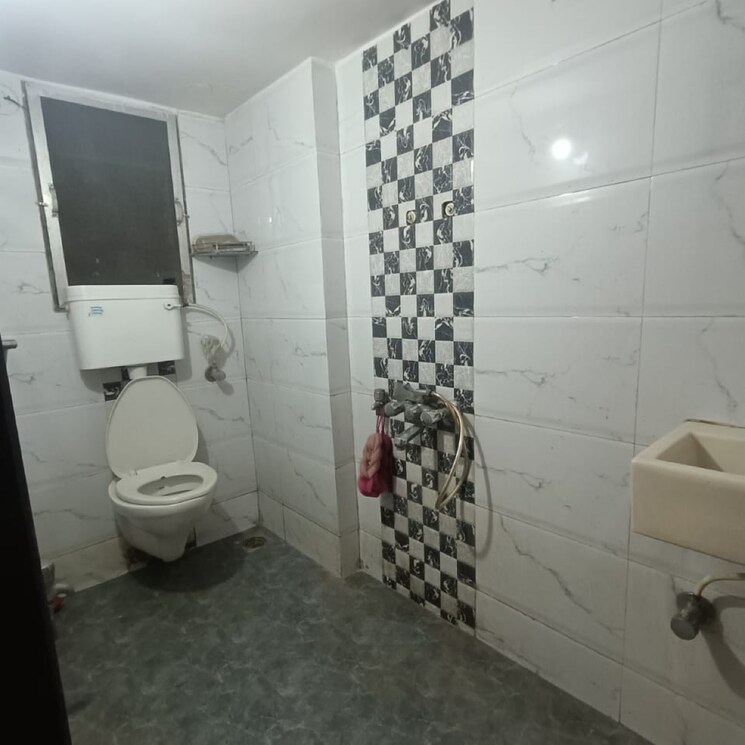 Bathroom, sahakar-heights 1 Bedroom 655 Sq.Ft. Apartment In Panchamratna Park Thane 9001418