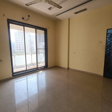 Room in 1 BHK Apartment at Sahakar Heights, Panchamratna Park – for Rent