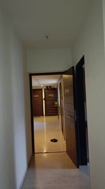 Furnished Amenities in 2 BHK Apartment at Lodha Splendora, Ghodbunder Road – for Rent