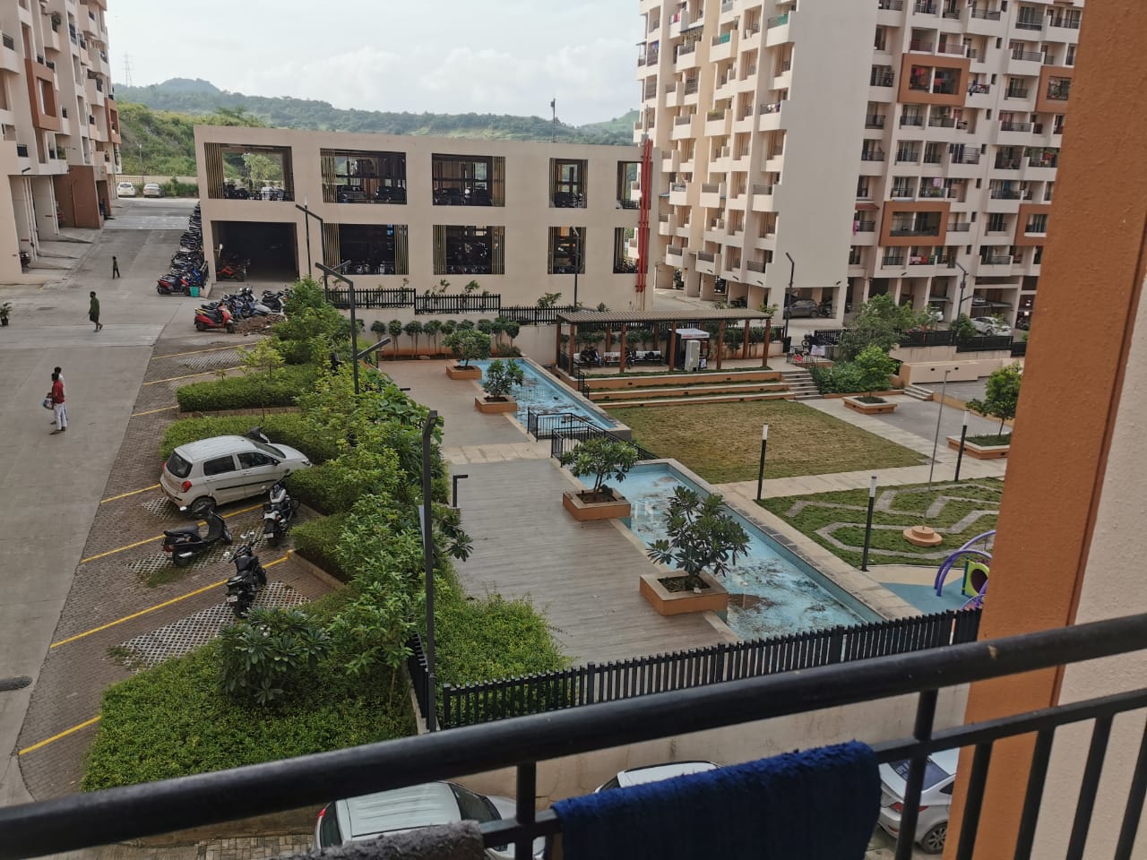 2 BHK + Extra Room 1200 Sq.Ft. Apartment in Puranik Abitante