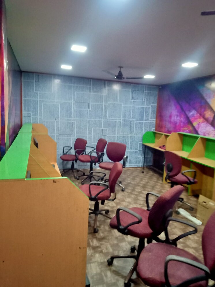 Team Area, indira nagar Commercial Office Space 1200 Sq.Ft. In Indira Nagar Lucknow 9001481