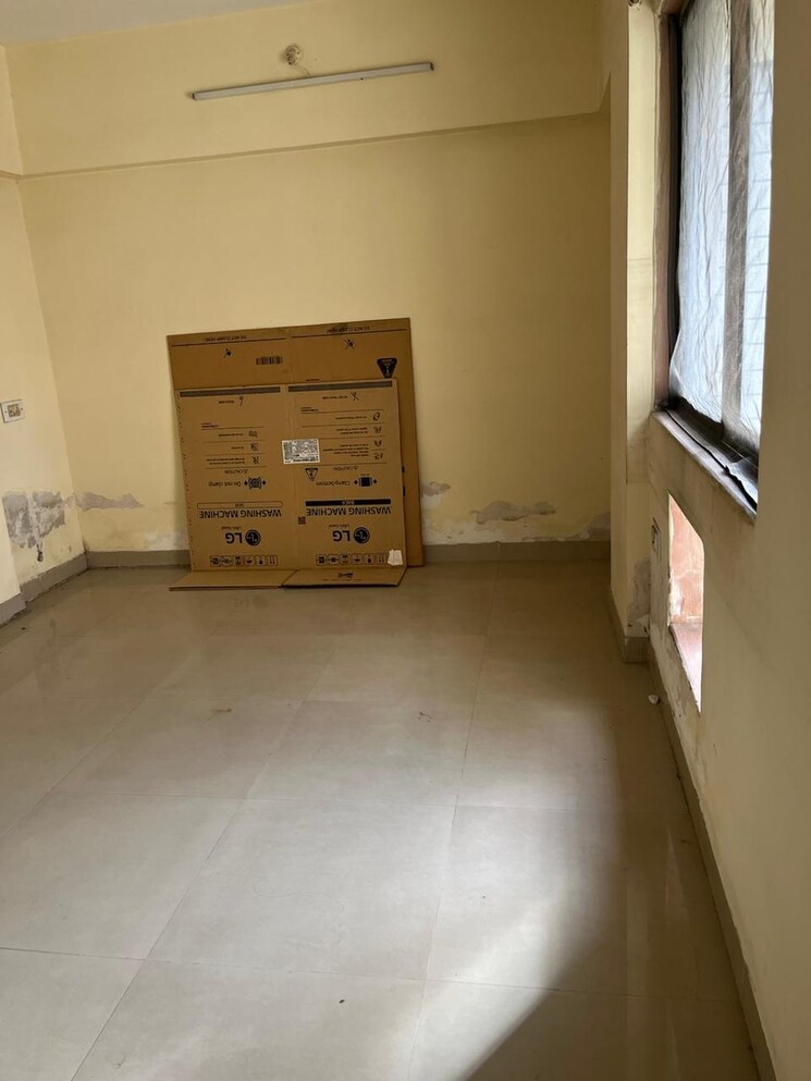 Room, sukur-residency-b1-chs-ltd 1 Bedroom 450 Sq.Ft. Apartment In Kasarvadavali Thane 9001472