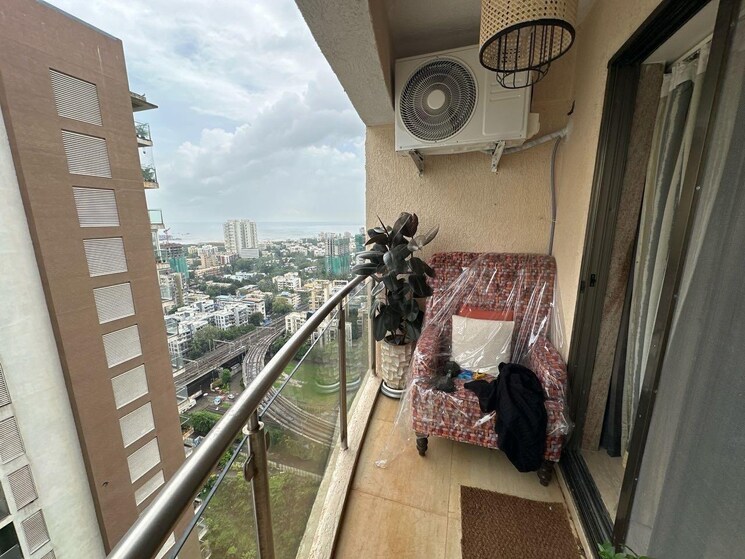 Balcony, hdil-metropolis-residences 3 Bedroom 1331 Sq.Ft. Apartment In Andheri West Mumbai 9001476