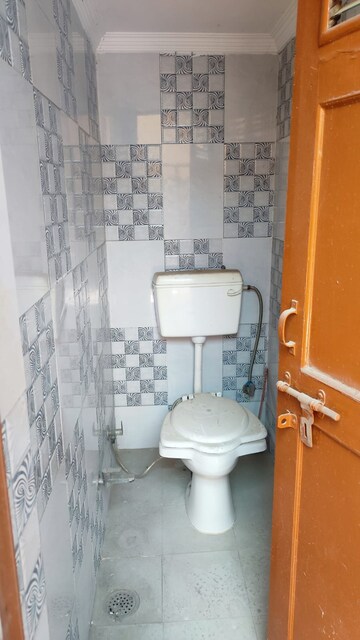 Bathroom in 2 BHK Villa at Sector 21d – for Rent