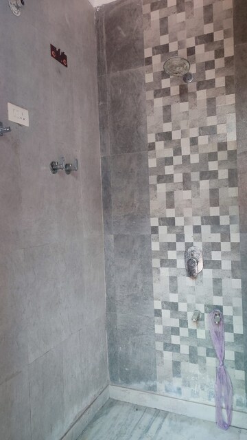 Bathroom in 2 BHK Villa at Sector 21d – for Rent
