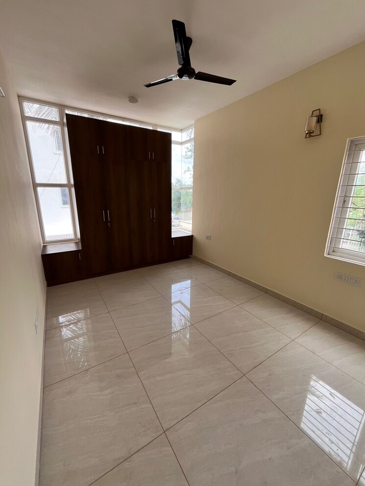 Room, jakkuru 3 Bedroom 2400 Sq.Ft. Villa In Jakkuru Bangalore 9001509