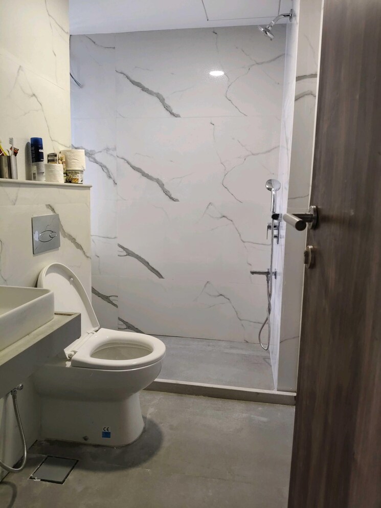 Bathroom, seven-bungalow 3 Bedroom 1180 Sq.Ft. Apartment In Andheri West Mumbai 9001525