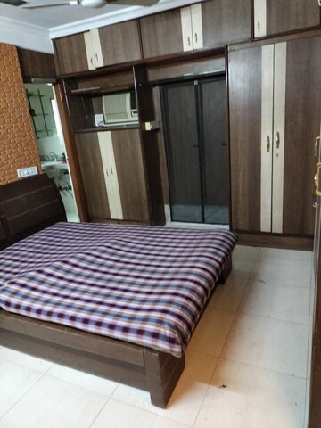 Bedroom in 3 BHK Apartment at Seven Bungalow, Andheri West – for Rent