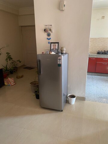 Room in 3 BHK Apartment at Emaar Gurgaon Greens, Sector 102 – for Rent