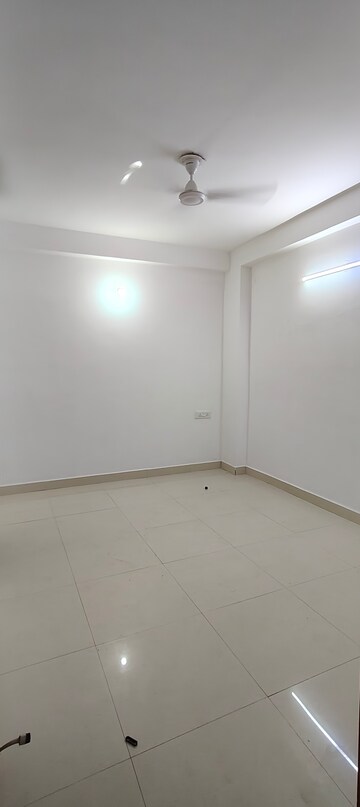 Bedroom in 2 BHK Builder Floor at Chattarpur – for Rent